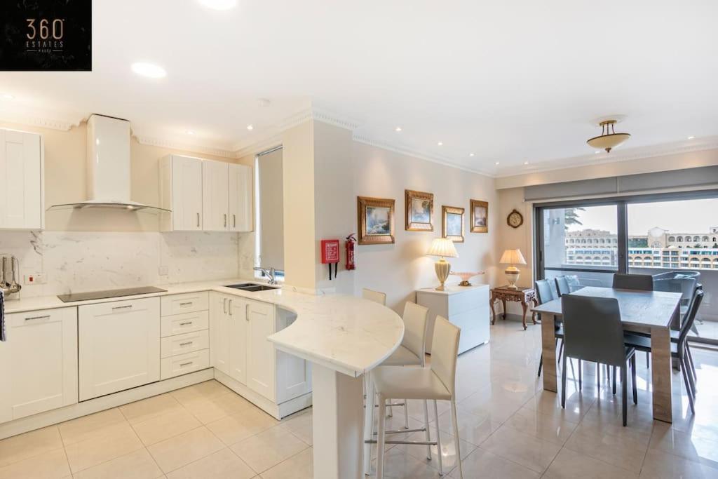 One Of A Kind, Seafront Property In St Georges Bay By 360 Estates Saint Julian's エクステリア 写真