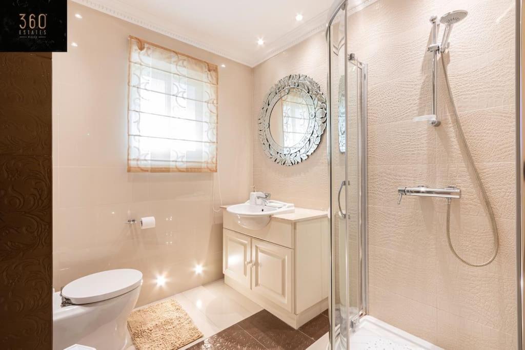 One Of A Kind, Seafront Property In St Georges Bay By 360 Estates Saint Julian's エクステリア 写真